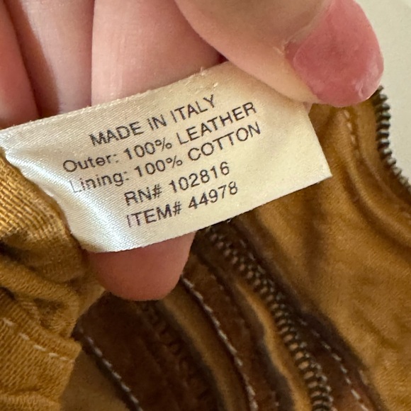 Garnet Hill - Studded Brown Leather Adjustable Shoulder Bag/Cross Body - Picture 11 of 11